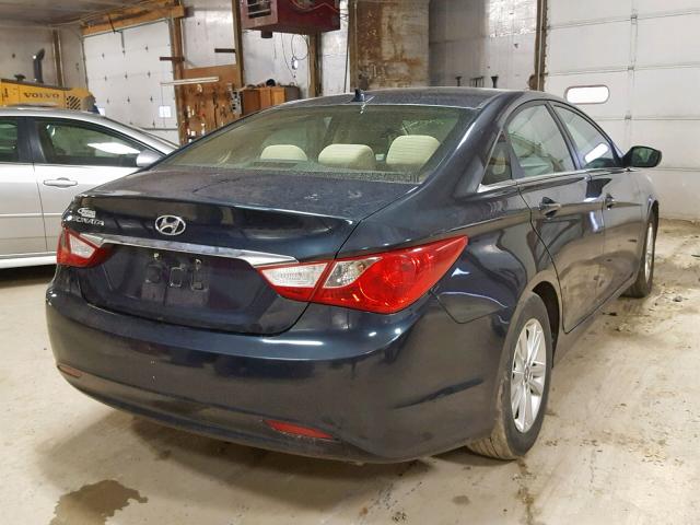 5NPEB4AC2DH734860 - 2013 HYUNDAI SONATA GLS BLUE photo 4