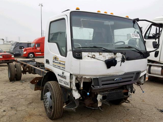 3FRML55Z26V244524 - 2006 FORD LOW CAB FO WHITE photo 1