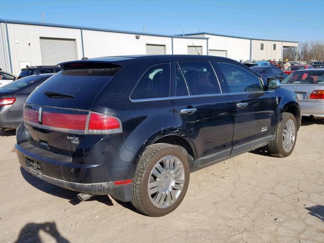 2LMDU88C29BJ00020 - 2009 LINCOLN MKX BLACK photo 4