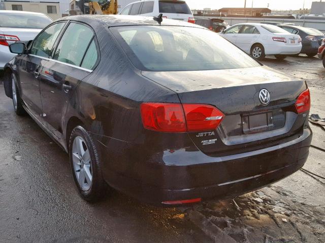 3VWLL7AJ9DM430808 - 2013 VOLKSWAGEN JETTA TDI BLACK photo 3