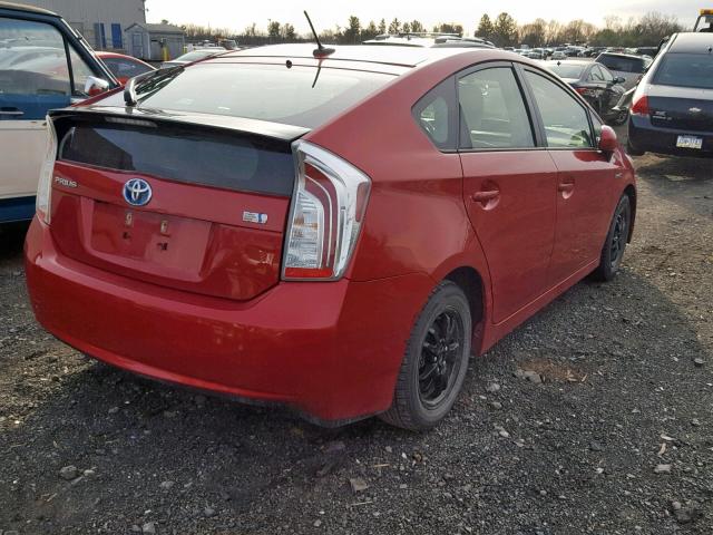 JTDKN3DU0D5638427 - 2013 TOYOTA PRIUS RED photo 4
