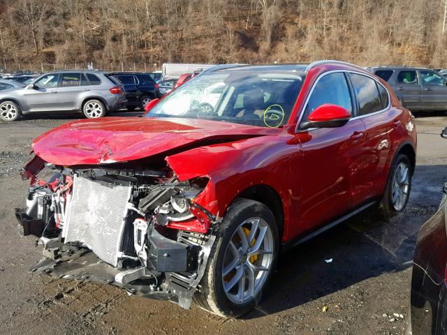 ZASFAKBN9J7C28896 - 2018 ALFA ROMEO STELVIO TI RED photo 2