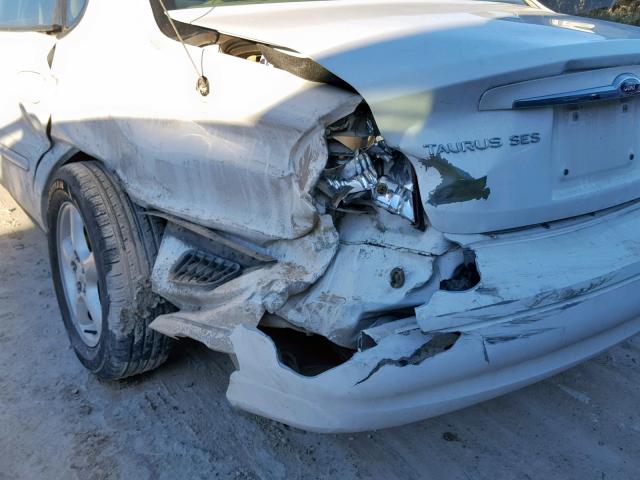 1FAFP55U91G266615 - 2001 FORD TAURUS SES WHITE photo 10