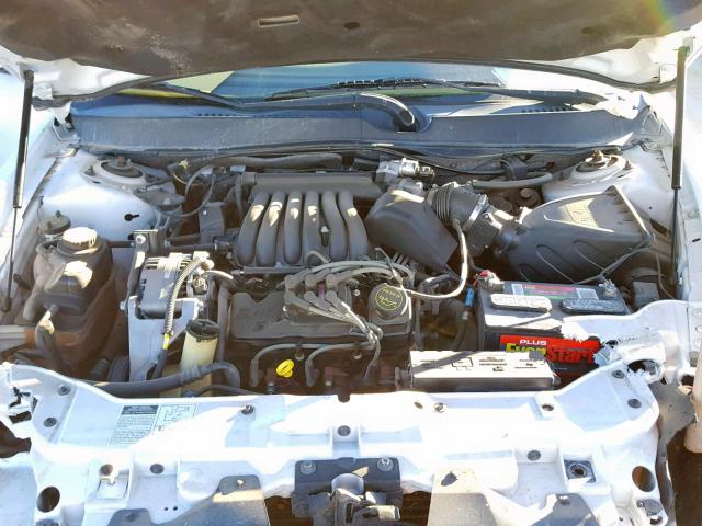 1FAFP55U91G266615 - 2001 FORD TAURUS SES WHITE photo 7