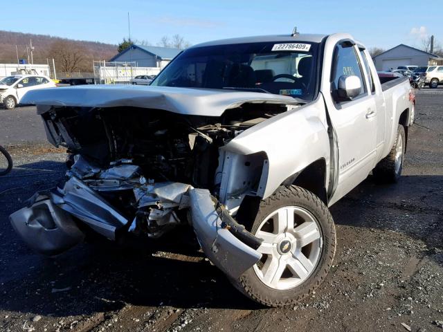 1GCRKSE39BZ205296 - 2011 CHEVROLET SILVERADO ვერცხლისფერი ფოტო 2