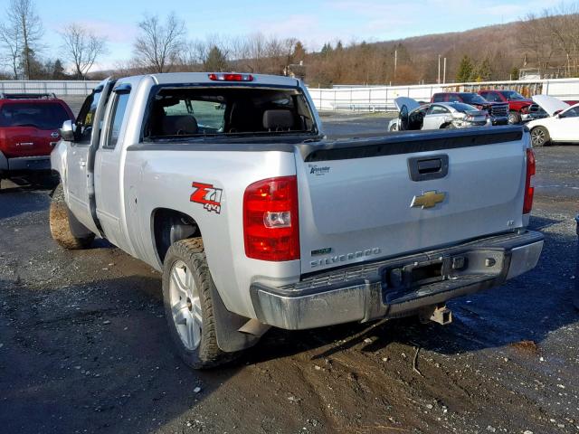 1GCRKSE39BZ205296 - 2011 CHEVROLET SILVERADO ვერცხლისფერი ფოტო 3