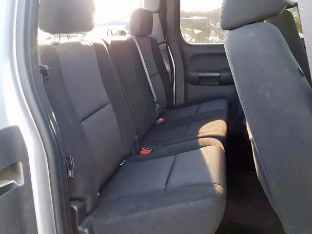 1GCRKSE39BZ205296 - 2011 CHEVROLET SILVERADO ვერცხლისფერი ფოტო 6