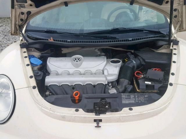 3VWRF31Y06M306968 - 2006 VOLKSWAGEN NEW BEETLE Creme Foto 7