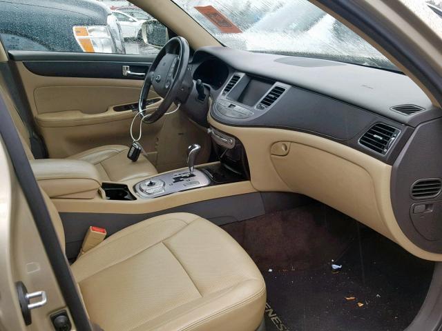 KMHGC4DF9BU139000 - 2011 HYUNDAI GENESIS 4. GOLD photo 5