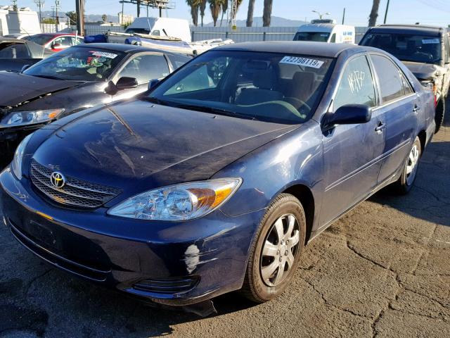 4T1BE32K94U307784 - 2004 TOYOTA CAMRY LE BLUE photo 2
