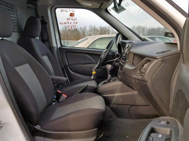 ZFBERFBT3F6A77561 - 2015 RAM PROMASTER 白色 照片 5