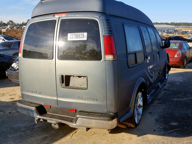 1GBFG15R7Y1179876 - 2000 CHEVROLET EXPRESS G1 GRAY photo 4