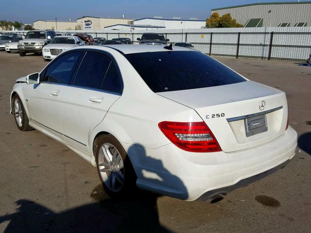 WDDGF4HBXCR195668 - 2012 MERCEDES-BENZ C 250 WHITE photo 3