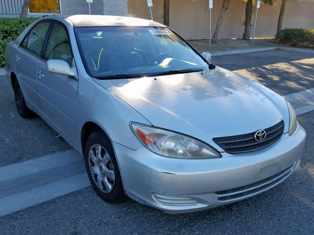 4T1BE32K14U318987 - 2004 TOYOTA CAMRY LE SILVER photo 1