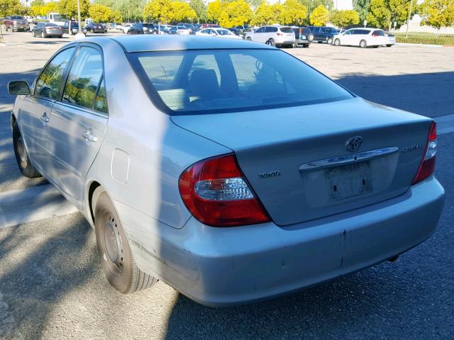 4T1BE32K14U318987 - 2004 TOYOTA CAMRY LE SILVER photo 3