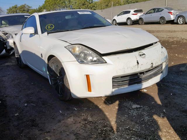 JN1BZ34DX7M504798 - 2007 NISSAN 350Z COUPE WHITE photo 1