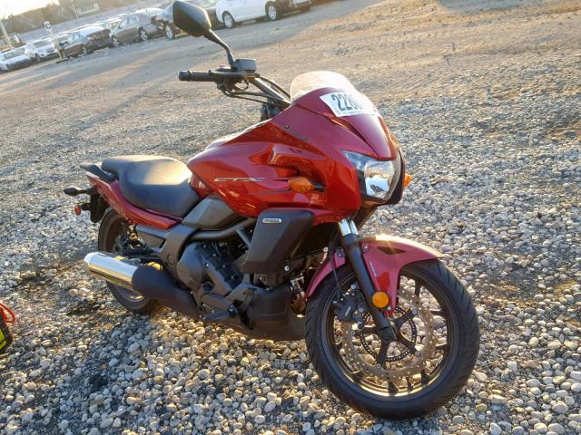 JH2RC6948EK000435 - 2014 HONDA CTX700 D RED photo 1