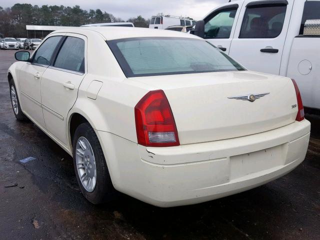 2C3KA43R07H806647 - 2007 CHRYSLER 300 WHITE photo 3