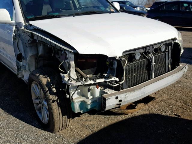 JTEDW21A160005246 - 2006 TOYOTA HIGHLANDER WHITE photo 9