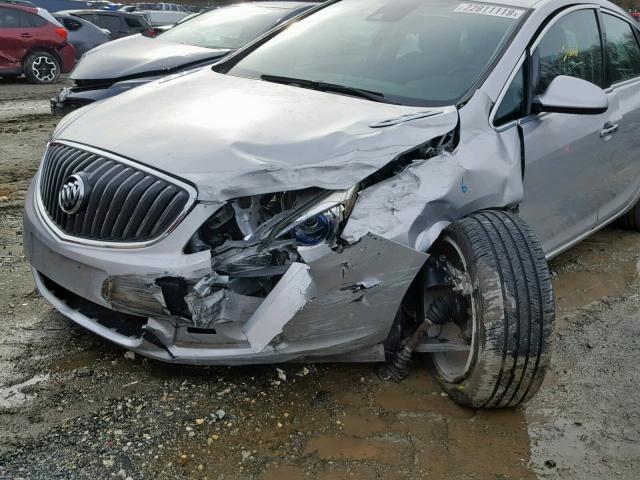 1G4PS5SK4E4143615 - 2014 BUICK VERANO SILVER photo 9