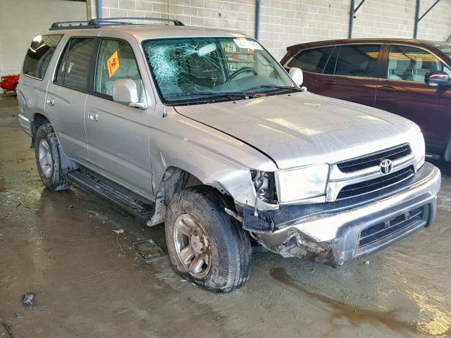 JT3GN86R820247505 - 2002 TOYOTA 4RUNNER SR SILVER photo 1