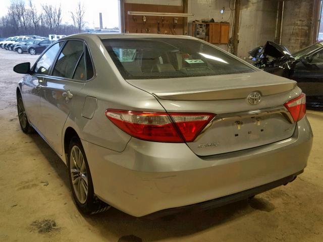 4T1BF1FK6FU958644 - 2015 TOYOTA CAMRY LE SILVER photo 3
