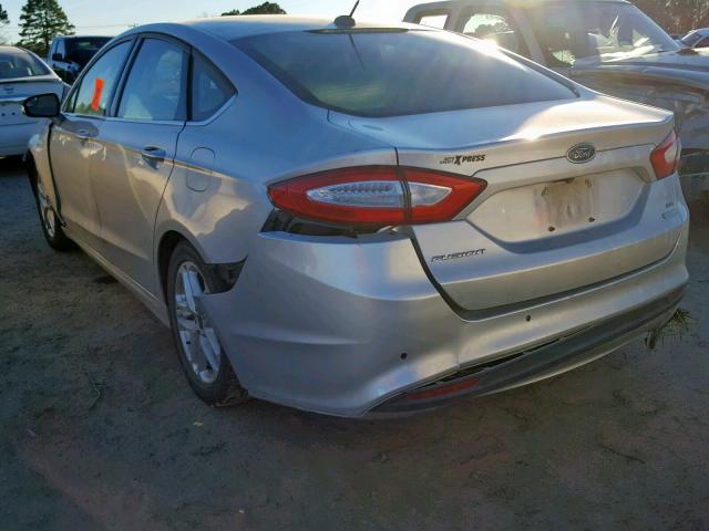 3FA6P0HD0GR151840 - 2016 FORD FUSION SE SILVER photo 3