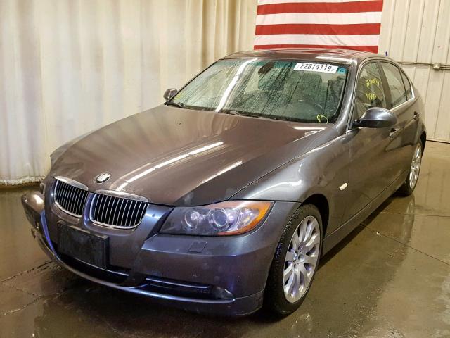 WBAVB33576KS32310 - 2006 BMW 330 I GRAY photo 2