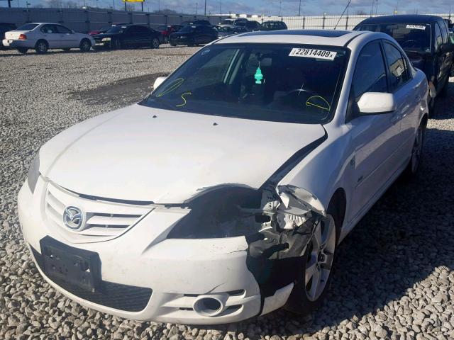 JM1BK323151221071 - 2005 MAZDA 3 S WHITE photo 2