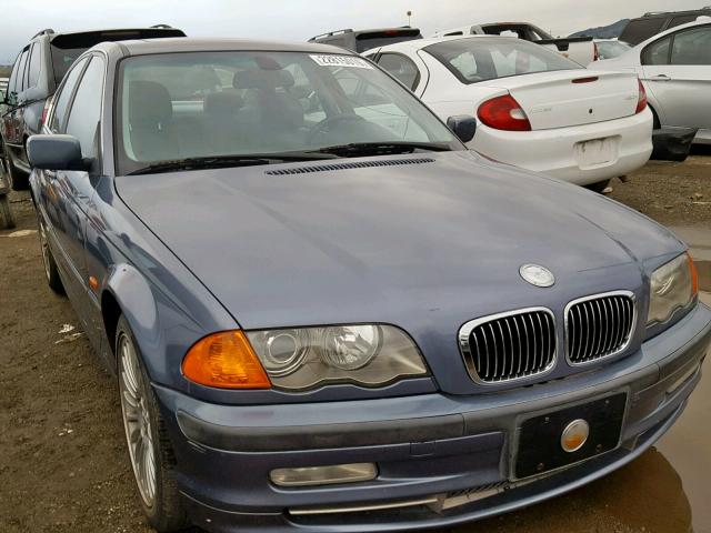 WBAAV53471JS95219 - 2001 BMW 330 I BLUE photo 1