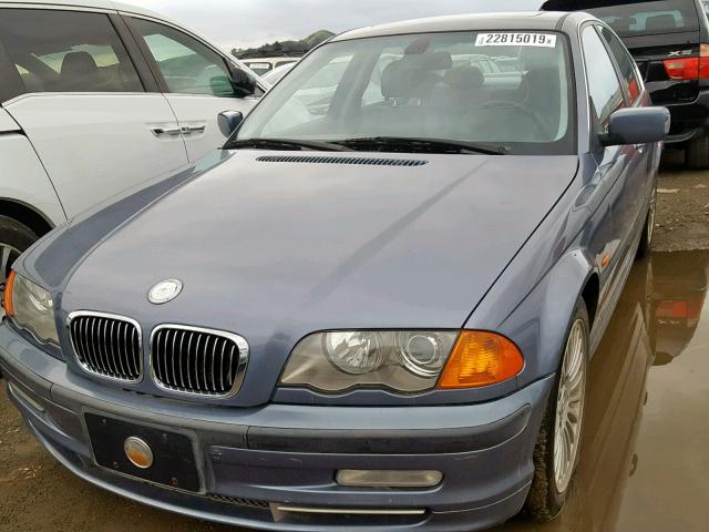 WBAAV53471JS95219 - 2001 BMW 330 I BLUE photo 2