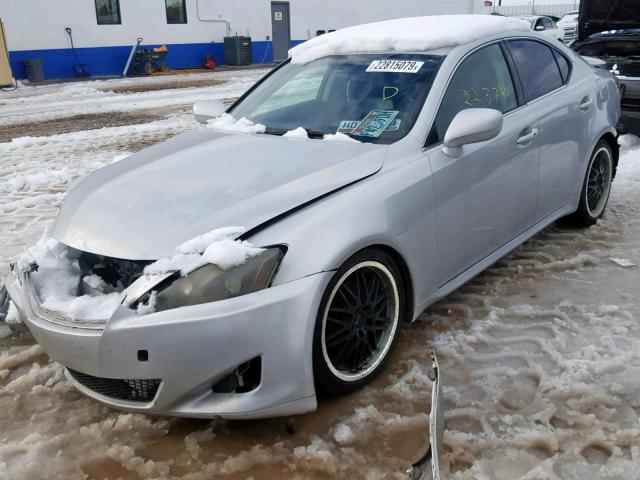 JTHBK262275041524 - 2007 LEXUS IS 250 SILVER photo 2