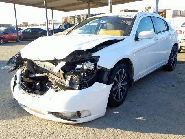 1C3CCBBB6DN500496 - 2013 CHRYSLER 200 TOURIN WHITE photo 2