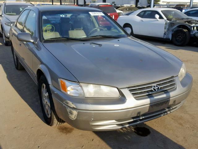 JT2BF28K3X0188623 - 1999 TOYOTA CAMRY LE GRAY photo 1