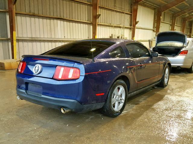 1ZVBP8AM0C5262898 - 2012 FORD MUSTANG 蓝色 照片 4