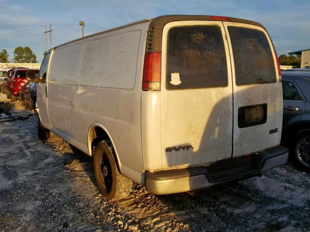 1GTHG39FXX1100215 - 1999 GMC SAVANA G35 WHITE photo 3