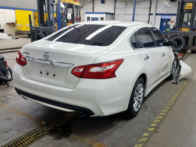 1N4AL3AP6GC245702 - 2016 NISSAN ALTIMA 2.5 WHITE photo 4