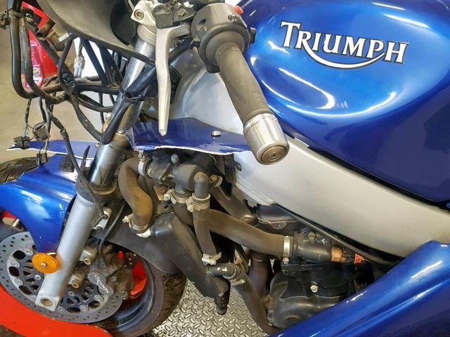 SMT600FM7YJ102374 - 2000 TRIUMPH MOTORCYCLE SPRINT ST BLUE photo 17