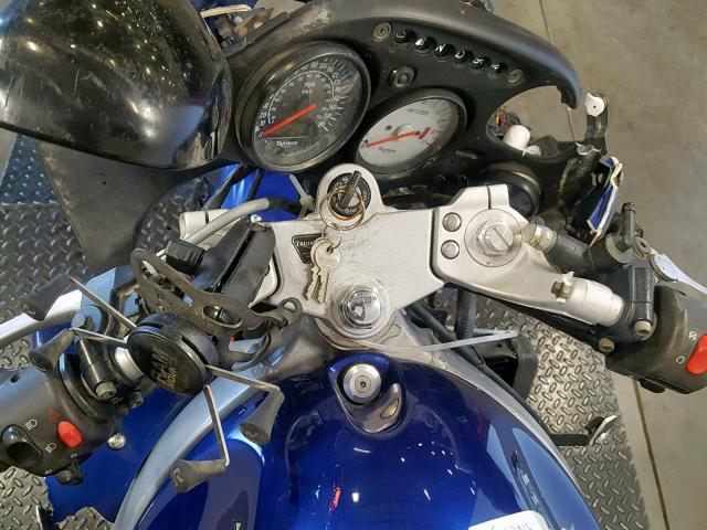 SMT600FM7YJ102374 - 2000 TRIUMPH MOTORCYCLE SPRINT ST BLUE photo 19