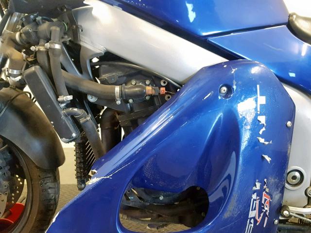 SMT600FM7YJ102374 - 2000 TRIUMPH MOTORCYCLE SPRINT ST BLUE photo 6
