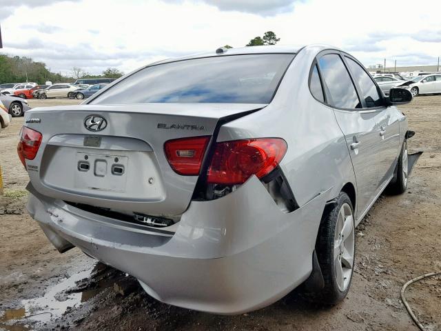 KMHDU46D18U335355 - 2008 HYUNDAI ELANTRA GL Silber Foto 4
