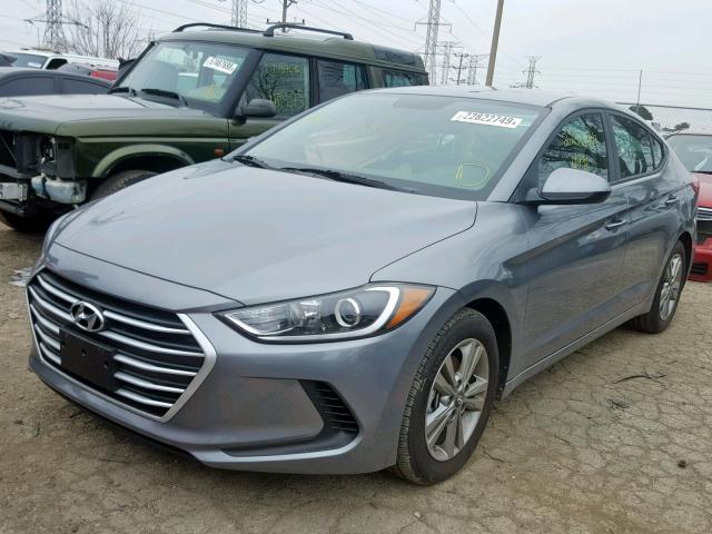 KMHD84LFXJU536879 - 2018 HYUNDAI ELANTRA SE GRAY photo 2