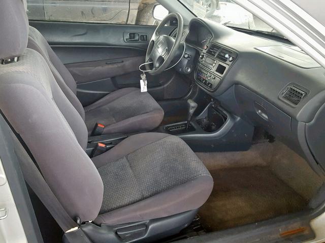 1HGEJ6220WL085757 - 1998 HONDA CIVIC DX SILVER photo 5