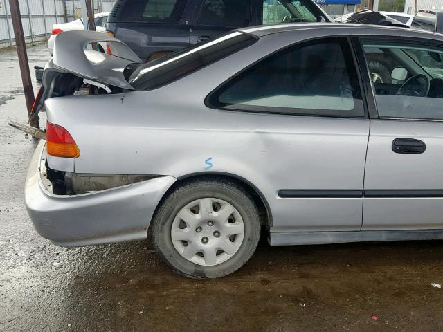 1HGEJ6220WL085757 - 1998 HONDA CIVIC DX SILVER photo 9