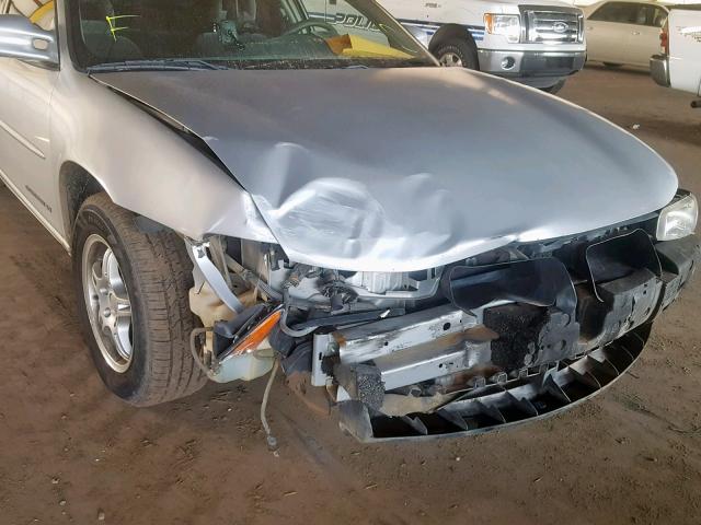 1G2WK52J82F216822 - 2002 PONTIAC GRAND PRIX 银色 照片 9