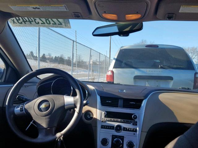 1G1ZA5EU5BF371502 - 2011 CHEVROLET MALIBU LS GOLD photo 9