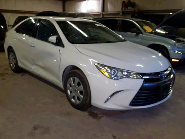 4t1bf1fk3fu043511 2015 Toyota Camry Le White Price History