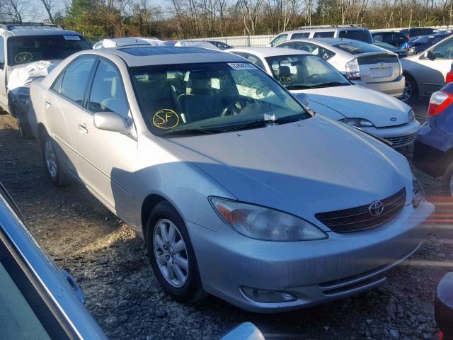 4T1BF30K24U078042 - 2004 TOYOTA CAMRY LE SILVER photo 1