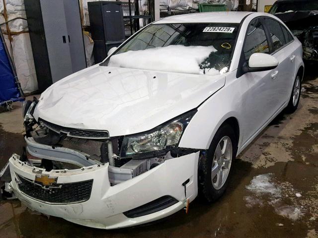 1G1PC5SB8E7406259 - 2014 CHEVROLET CRUZE LT WHITE photo 2