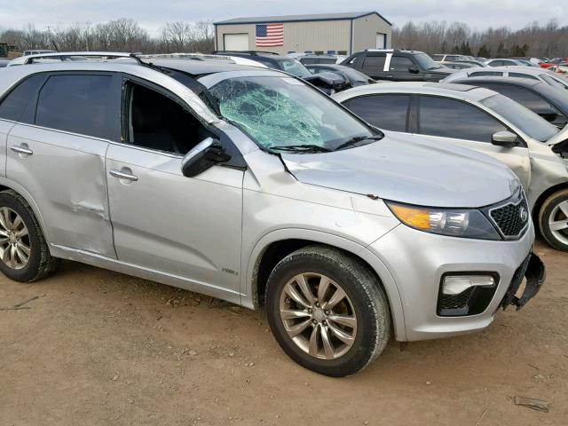 5XYKWDA2XCG284864 - 2012 KIA SORENTO SX SILVER photo 9